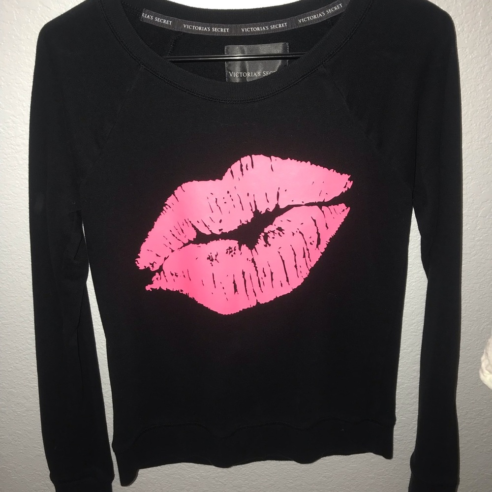 Black crew neck Victoria Secret